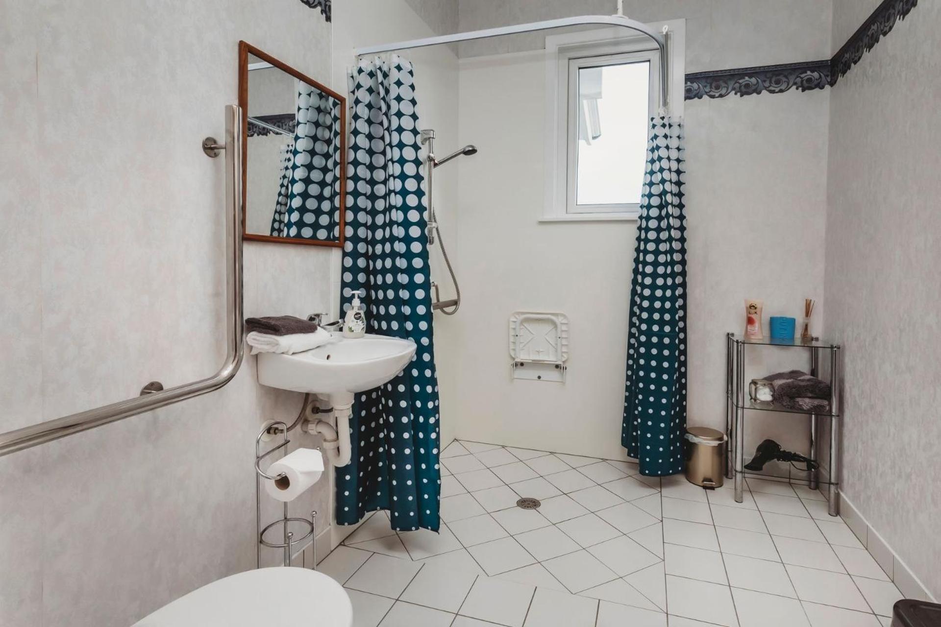Timata Ora Sleeps 14 Villa นิวพลีมัธ ภายนอก รูปภาพ